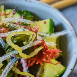 salade d'algues à l'avocat