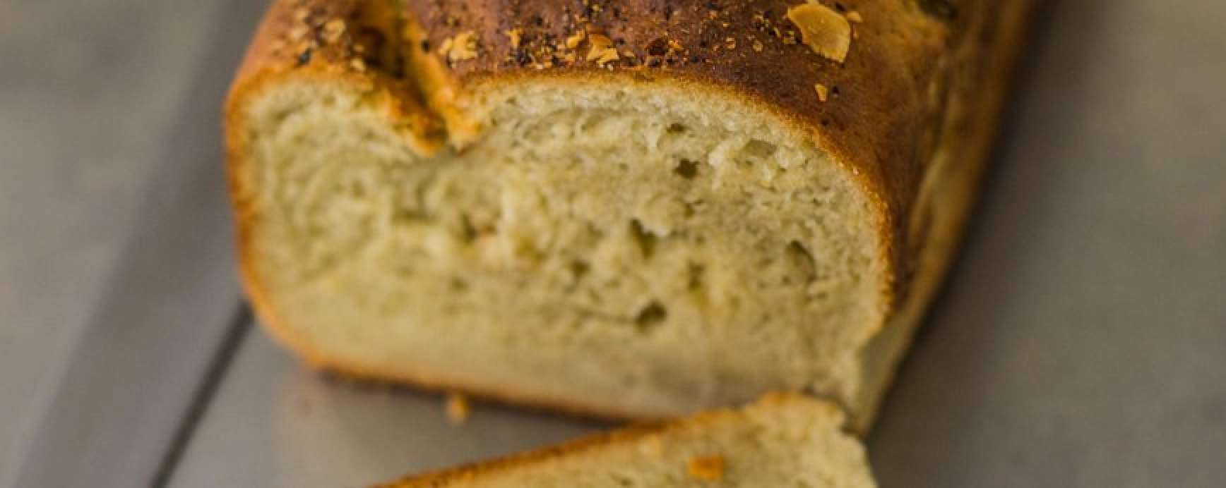 Recipe for baking sweet bread with almond milk, coconut and banana
