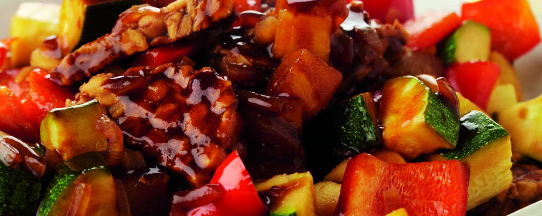 Vegan stew with tempeh - tasty and healthy!