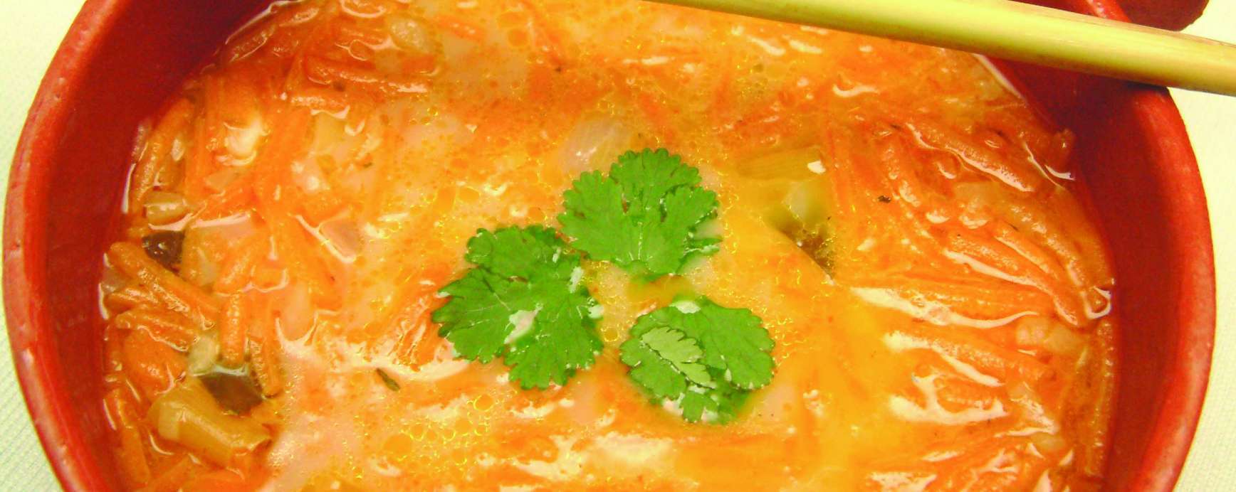 Lentil soup with coconut and lemongrass - Amanprana Recipe