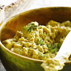 Seitan Curry: recept tapenade seitan curry veganaise